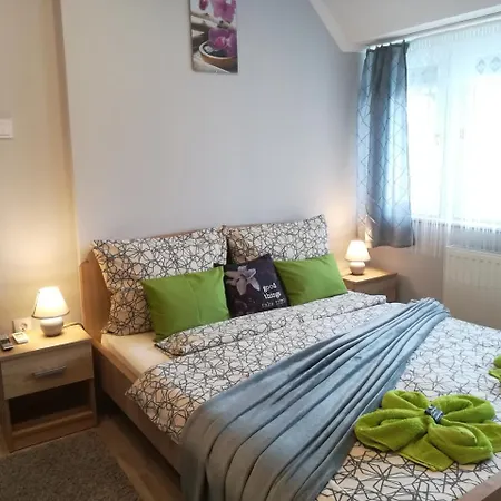 Silver Apartment *